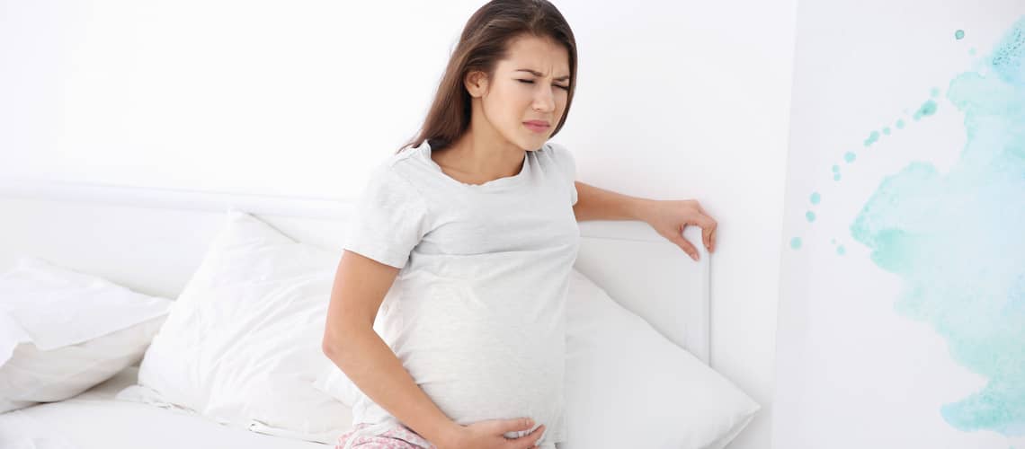 Ako začínajú pôrodné bolesti?