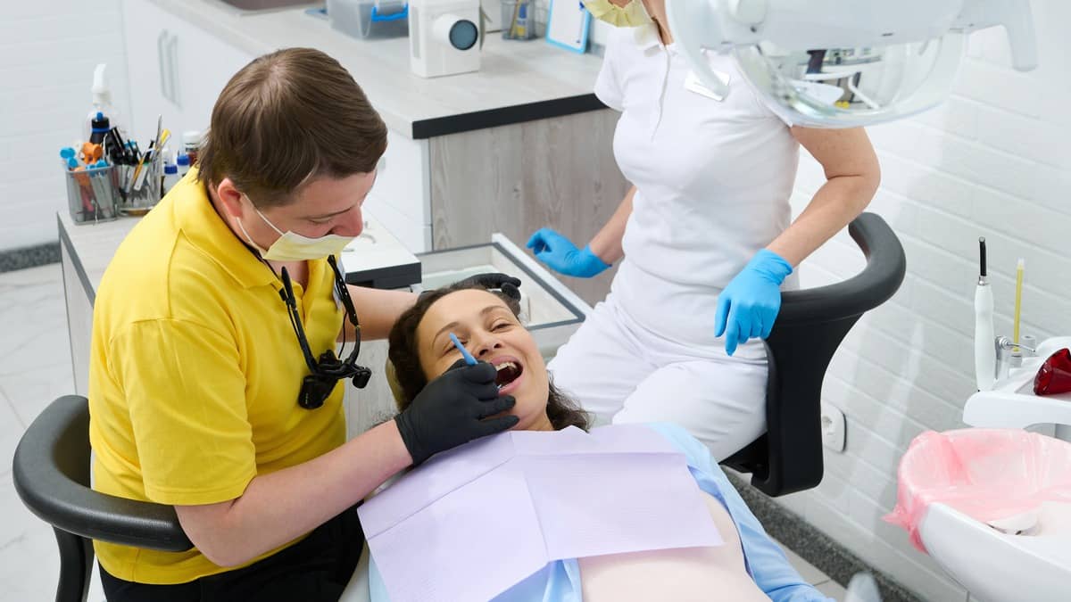 Vyšetrenie zubov v tehotenstve